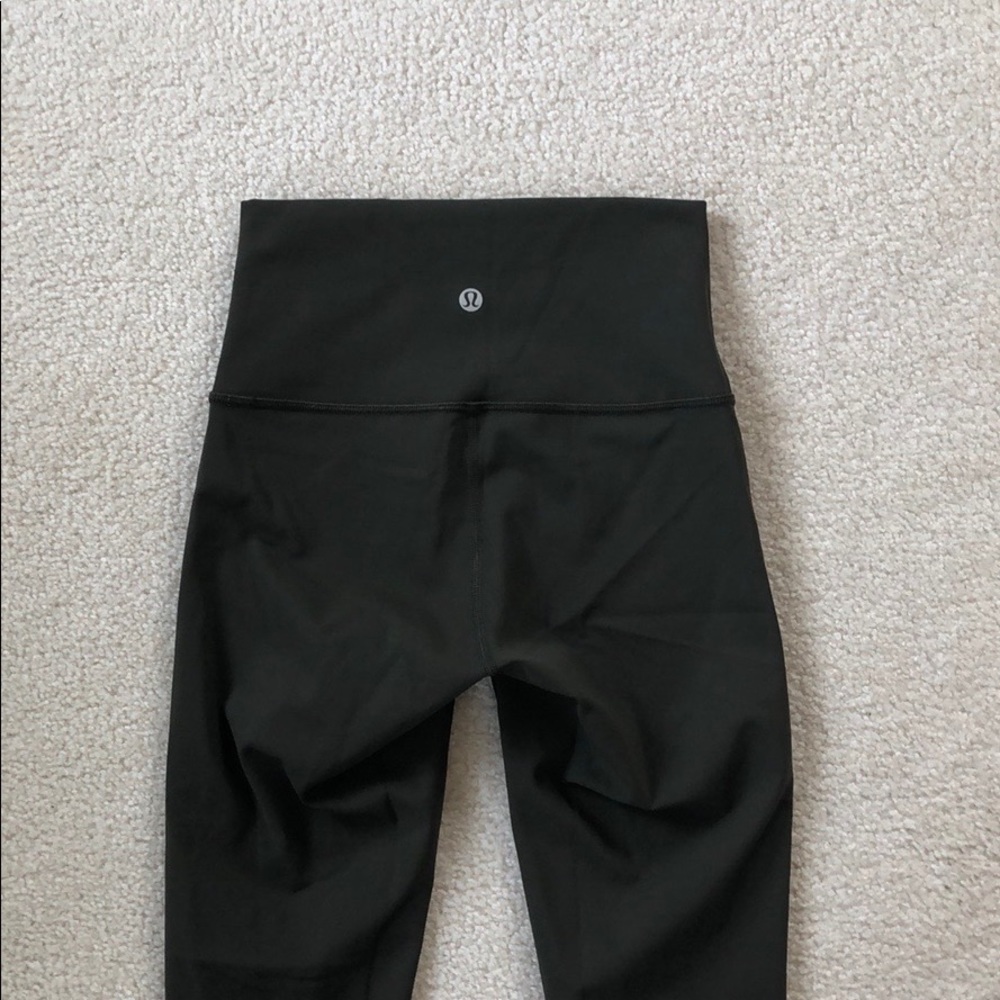 NWOT Lululemon cropped align leggings